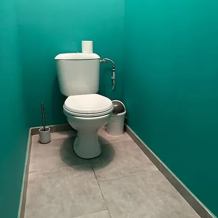 Neuf Proche De La